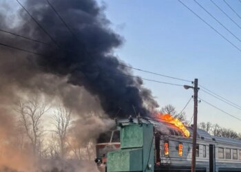 В Сумской области российский дрон попал в пассажирский поезд — «Укрзализныця» меняет расписание