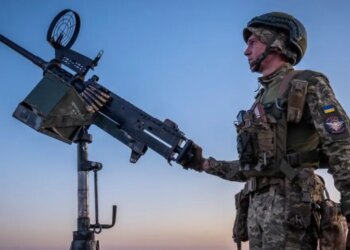 Украинская противовоздушная оборона отразила массированную атаку РФ