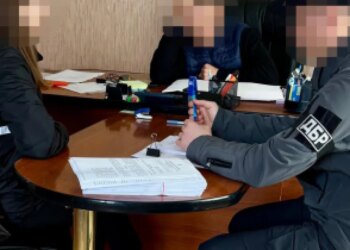 Схема на миллионы: в Херсонской области вырубили более 2 тысяч деревьев