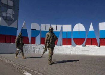 Окупанти різко змінили напрямок руху техніки та БК через Маріуполь – Андрющенко