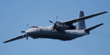 російський літак Ан-26 зник над Кримом під час планового перельоту: на борту перебувало 30 російських військових – ЗМІ