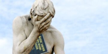 Экономист оценила цену ослабления профсоюзов в новом Трудовом кодексе