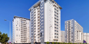 Украинцев предупредили о ловушке с многоэтажками: кого лишат имущества