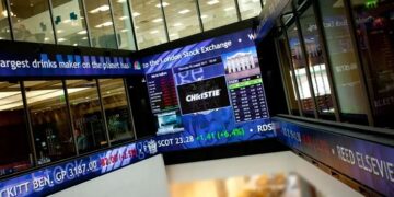 Украинские компании пока не входят в корзину Ukraine Reconstruction ETF, запущенного на Лондонской бирже.