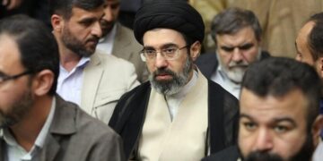 Моджтаба Хаменеи официально возглавил Иран