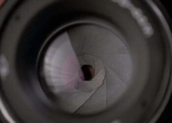 Замінить професійну камеру: Apple готує iPhone 18 Pro з революційним «механічним оком»