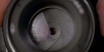 Замінить професійну камеру: Apple готує iPhone 18 Pro з революційним «механічним оком»