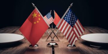 Россия больше не главная угроза: Фридман описал мировой порядок после сделки США и Китая