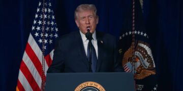 Трамп объявил об уничтожении военного руководства Ирана и призвал народ к смене режима