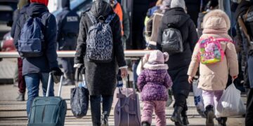 Украина станет страной мигрантов: экономист предупредила, кто заменит украинцев на рынке труда