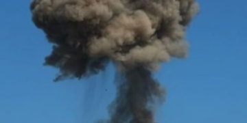 На Київщині і в передмісті Києва пролунала серія вибухів: що відбувається