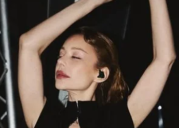 Сукня “не витримала” запальних танців Тіни кароль: що сталось на сцені в Києві, – ВІДЕО