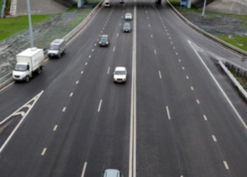 Дороги Києва під загрозою руйнування: що відбувається, – ФОТО