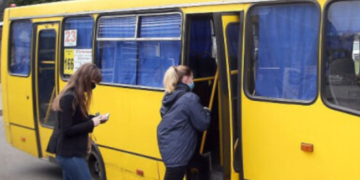 Ціновий хаос і шок у пасажирів: що відбувається приміських маршрутках Києва, – ФОТО