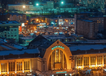 Укрзалізниця запускає додаткові поїзди з Києва: куди можна буде поїхати наприкінці березня