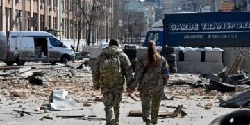 Украина получила от МВФ первый транш на $1,5 млрд по новой программе EFF.