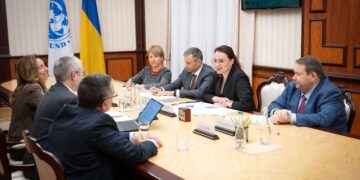Украина согласовала новую программу с МВФ на $8,1 млрд: какие условия?