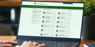 10 июня – не приговор: в Пенсионном фонде объяснили, что на самом деле произойдет с бумажными трудовыми книжками