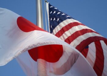 500% ВВП и “японский запал”: Зейхан предупредил, где взорвётся глобальная долговая бомба