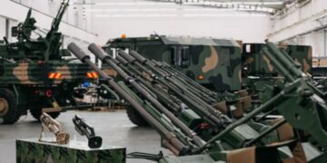 Маржа 1% и тотальный контроль: Уткин о том, как государство “душит” производителей оружия