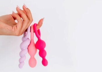 Страпон і анальні іграшки: новий рівень інтимності та сміливих експериментів