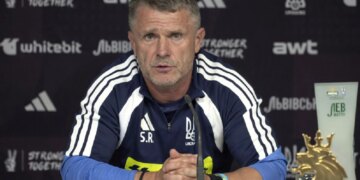 "У мене є начальник": Ребров різко відреагував на питання про відставку