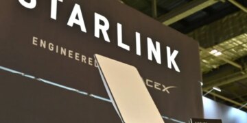 Космическая контрабанда: терминалы Starlink снова помогают России, но на другом «фронте»