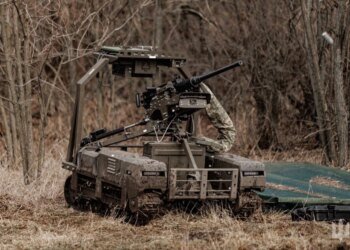 На фронті відбулось понад 80 бойових зіткнень, ворог активно діє на трьох напрямках – Генштаб