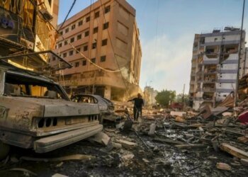 Ракета в 200 метрах: глава МИД Бельгии чудом выжил во время атаки на посольский квартал