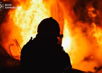 Дрон нанес удар по центру Чугуева: часть города осталась без света