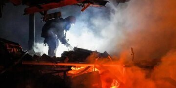 Россия атаковала Черниговскую область в ночь после Пасхи: без света остались 12 тысяч абонентов