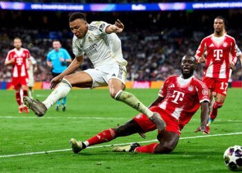 Баварія у результативному матчі вибила Реал і вийшла до півфіналу Ліги чемпіонів; Арсенал з нічиєю пройшов Спортинг