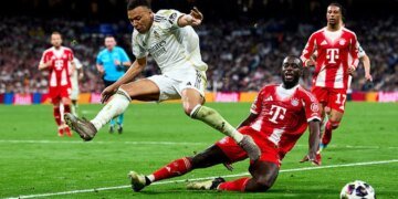 Баварія у результативному матчі вибила Реал і вийшла до півфіналу Ліги чемпіонів; Арсенал з нічиєю пройшов Спортинг