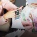 В Налоговой службе объяснили, как украинцам доработать стаж для пенсии в 2026 году