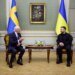 Посилення українського флоту бойових літаків шведськими "гріпенами" – Зеленський у Львові зустрівся із королем Швеції