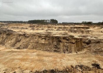 В Житомирской области разоблачили схему незаконной добычи песка