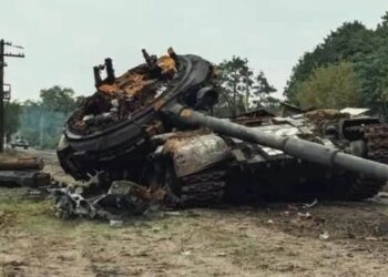 За сутки Россия потеряла два танка и более тысячи солдат