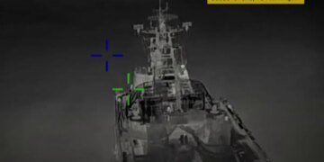 Удар по Черноморскому флоту: ГУР вывело из строя два десантных корабля РФ. ВИДЕО