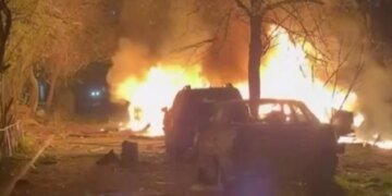 російські дрони атакували житлові будинки та лікарню у Сумах – перші подробиці