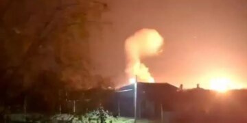 Под прицелом железная дорога: на Ростовскую область напали дроны, раздалась серия взрывов. ВИДЕО