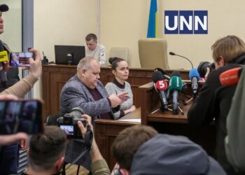 "Не могла дістати табельну зброю і почати стріляти": патрульна Дудіна розповіла, чому не відкрила вогонь по стрілку в Києві
