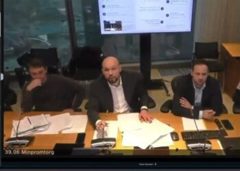 «Ходите, оглядывайтесь, особенно ты, лысый», – пранкер сорвал совещание россиян и вскрыл страшную военную тайну Кремля. ВИДЕО