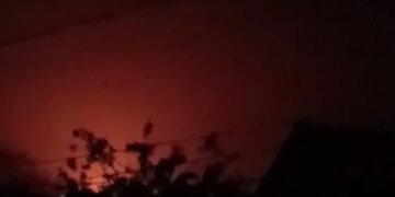 Дроны атаковали нефтебазу в Крыму: что известно. ВИДЕО