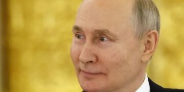 Путин призвал россиян терпеть. ВИДЕО