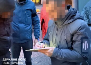 До 20 тысяч долларов за «побег» от службы — в Запорожье будут судить правоохранителей, которые зарабатывали на дезертирах