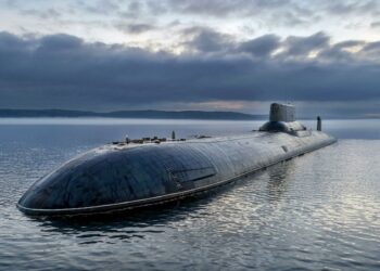 Британия обнаружила тайную российскую операцию в Атлантике и предупредила Путина