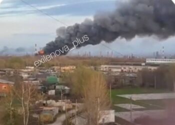 Украинские дроны успешно атаковали 4 стратегических объекта в России