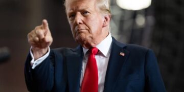 США стали токсичными: Романенко раскрыл, как союзники отворачиваются от Трампа