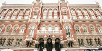 Как воруют деньги в Украине: НБУ назвал долю онлайн-мошенничества