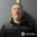 Агресія на дорозі: киянин розтрощив авто та пограбував військовослужбовця